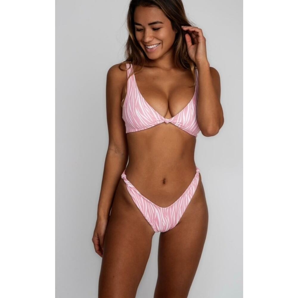 Skatie• ‘Suzanne’ Bikini Bottoms in MIAMI Pink Zebra